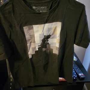 Mojang minecraft wolf tshirt Size boys med